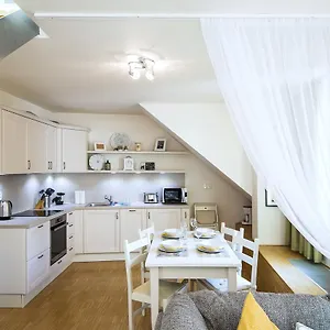 Modern Charvatova Apartment Prag