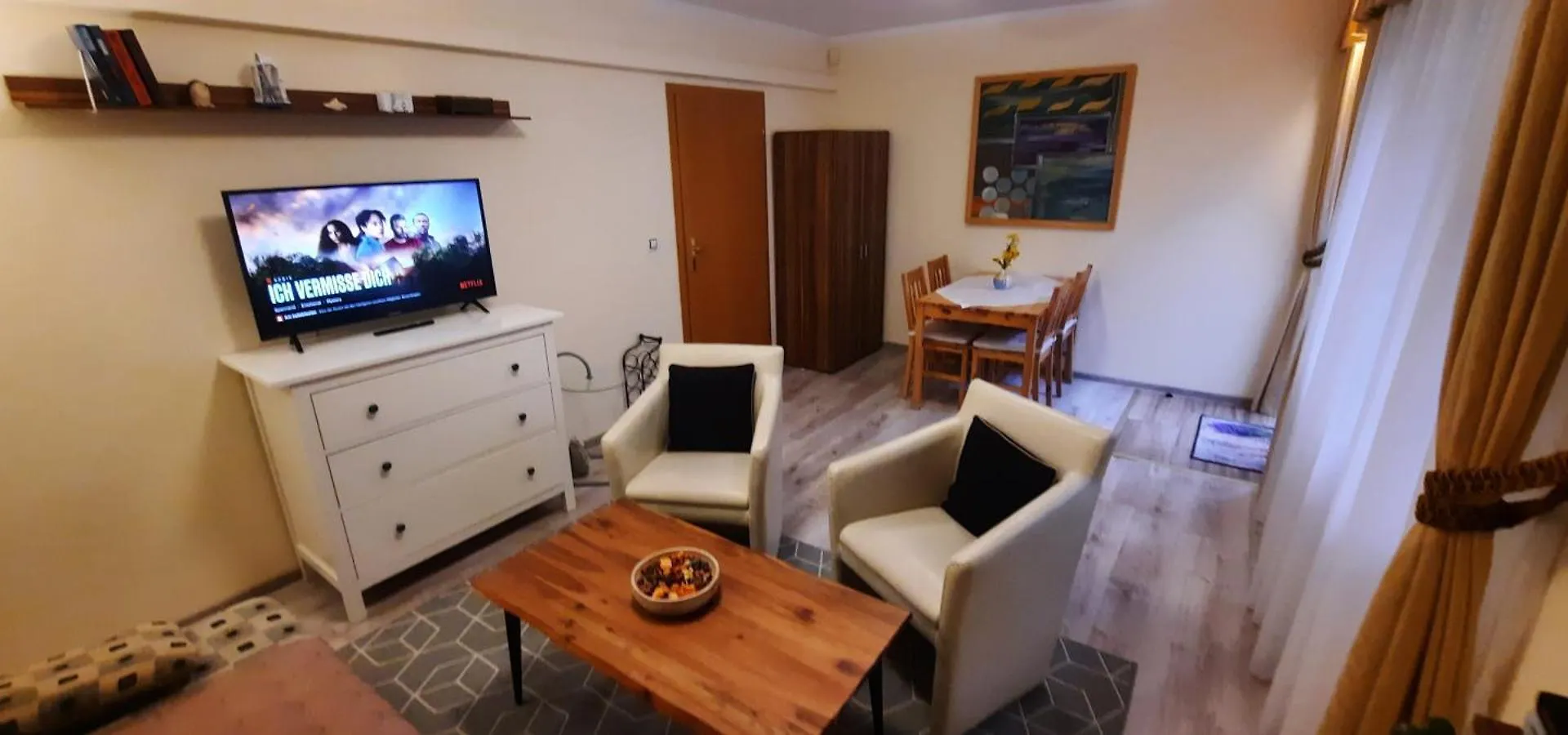 קרלובי וארי Pool Apartments